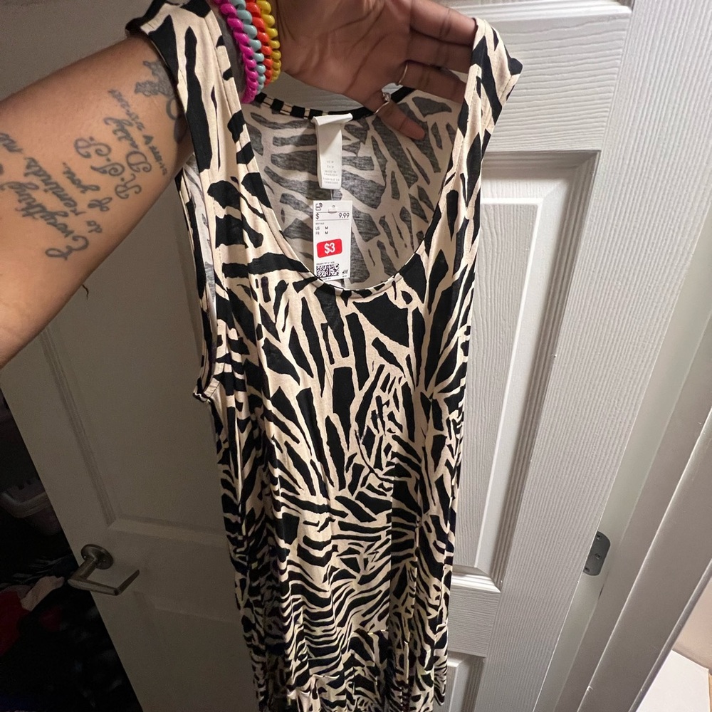 some of my mothers clothing she doesn’t want